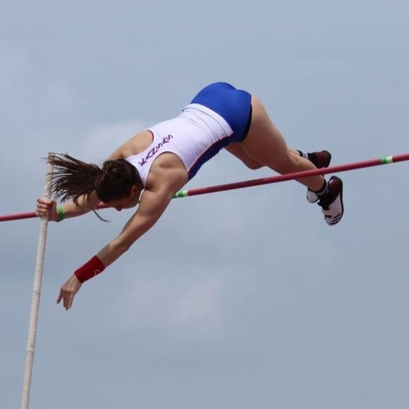 Meet your Posher, Khristen - Picture 1 of 1